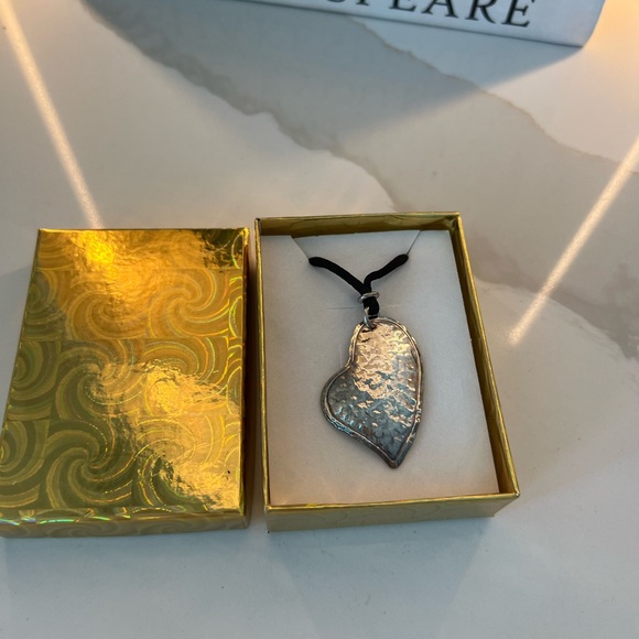 NWT Handmade in Italy 925 Sterling Silver Heart Necklace adjustable Black Cord - Picture 8 of 9